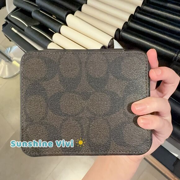 NWT Coach Large Jewelry Box CZ199 Walnut Black Signature Canvas/Leather - Picture 4 of 5